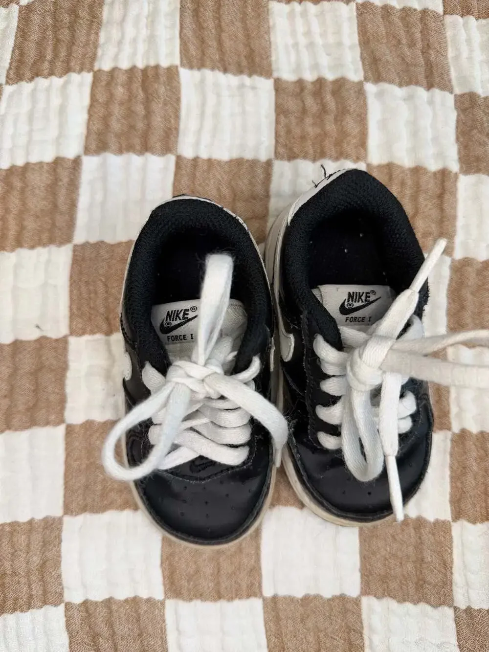 Nike Air Force 1 Size 5C Black White Toddler Sneakers